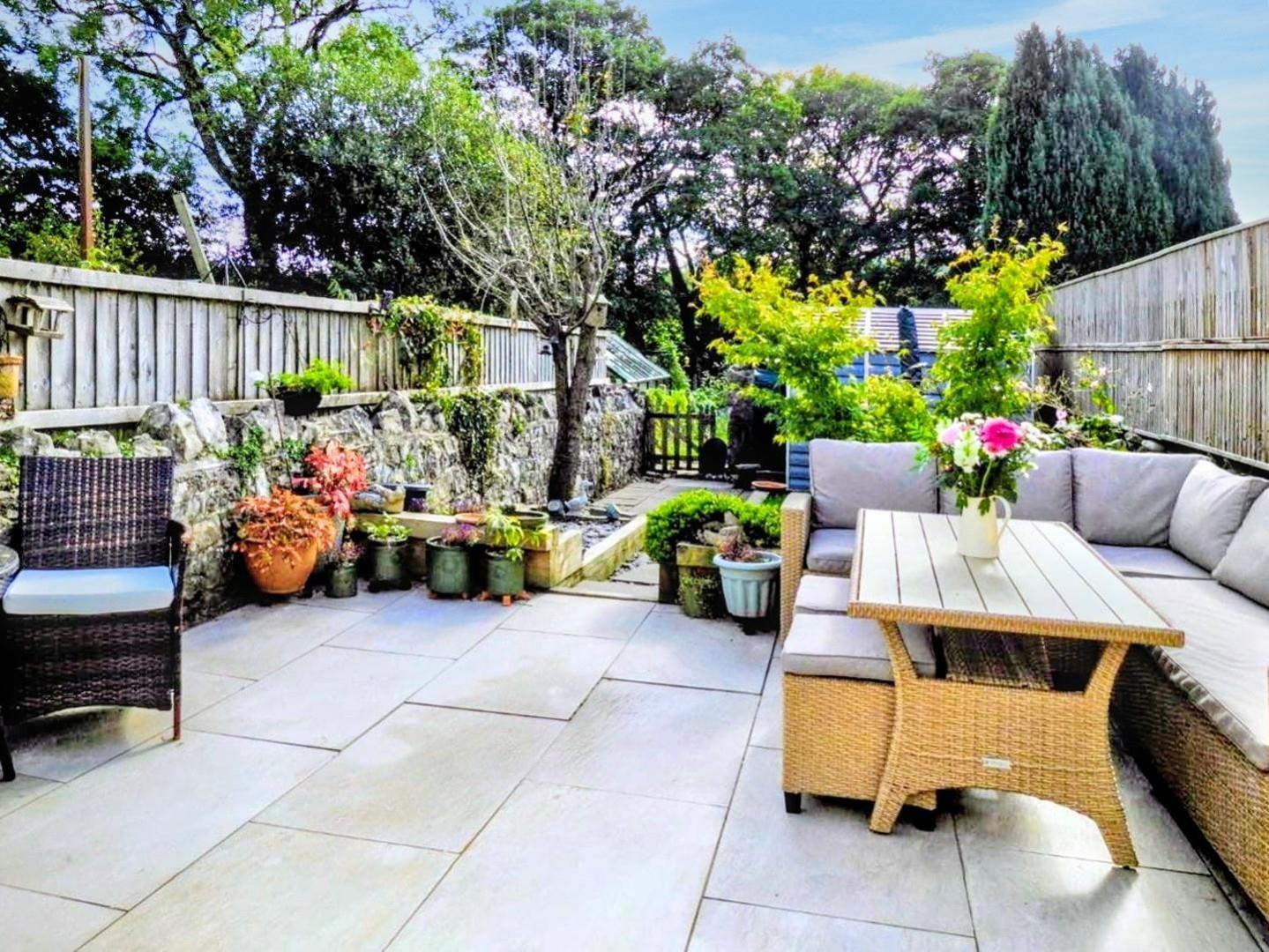 2 Drope Terrace, St. George's-Super-Ely, Cardiff, CF5 6EQ